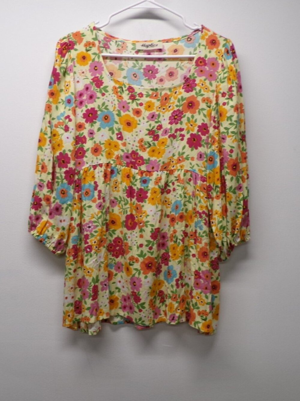 HAPTICS by Holly Harper Yellow Wildflower Floral Babydoll Tunic Boho Top Shirt S